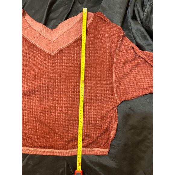 We The Free‎ Waffle Knit Top Woman XS Sweater Long Sleeve Burnt Orange V Neck - Picture 9 of 11